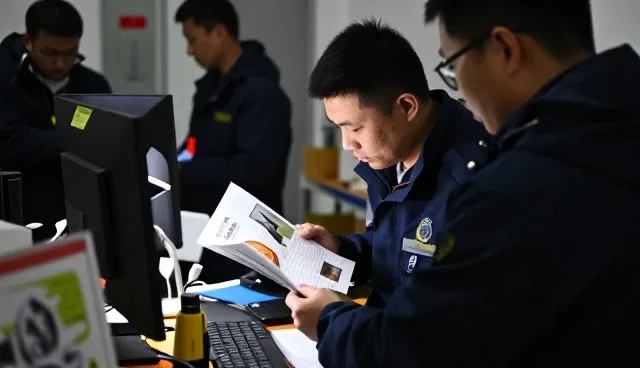 厂房车间中的商务考察服务解决方案介绍
